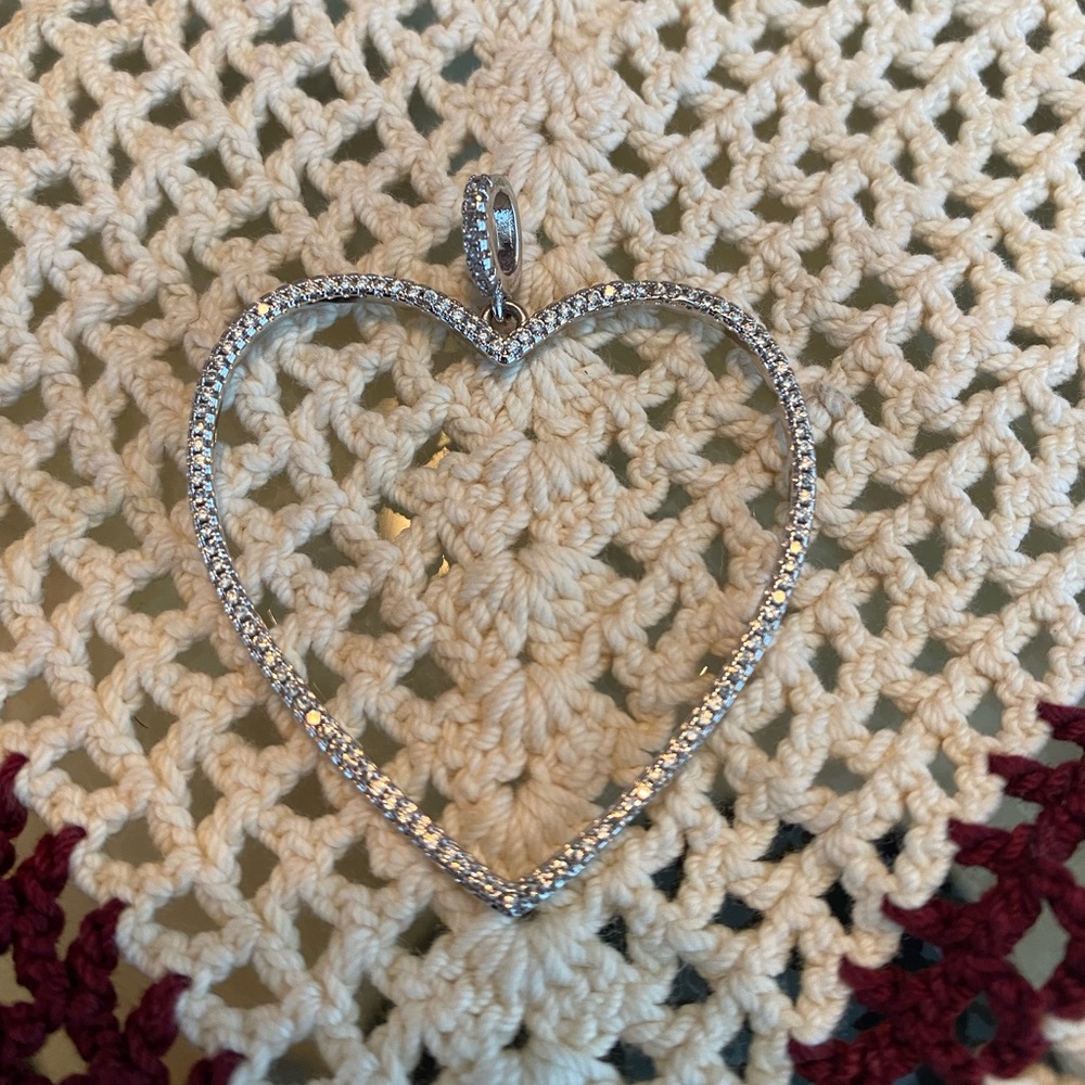 Silver pave heart pendant/charm